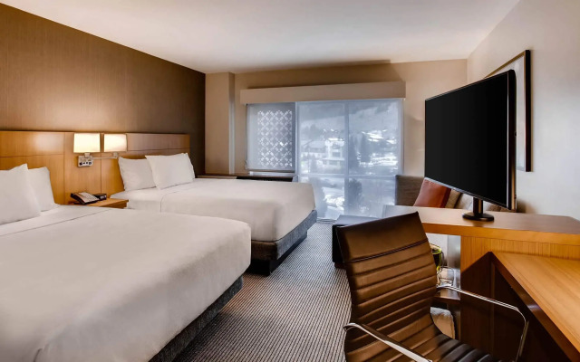 Hyatt Place Keystone / Dillon