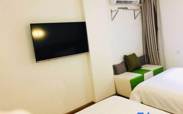 7 Days Inn (Shenzhen Longgang Nanlian Metro Station)