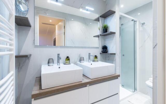 Luxury 3 Bdr Garden & Parking - Angels' Garden