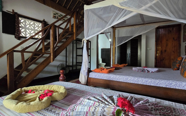 Salama & Mbuyuni Bungalows