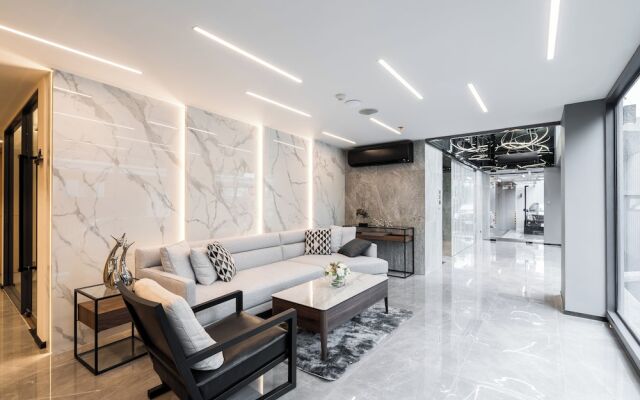 Destiny63 Ekamai Apartment