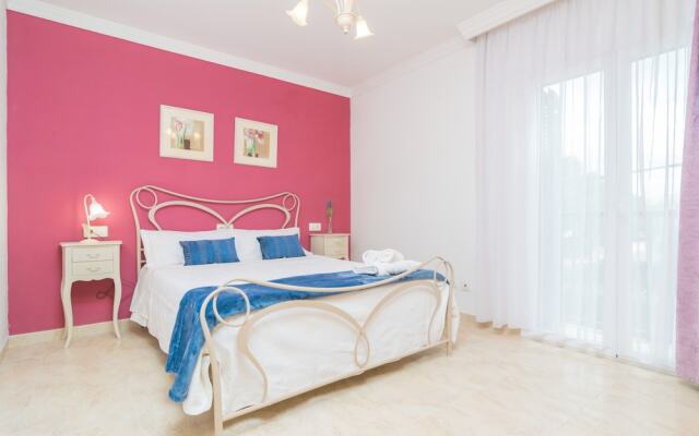 Lluna Home