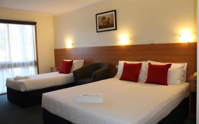 Boulevard Motor Inn