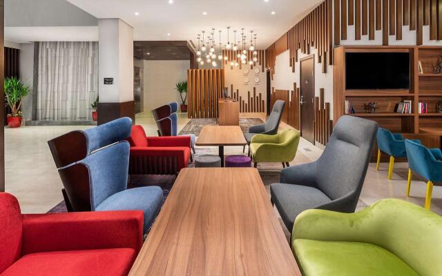Park Inn by Radisson Jeddah Madinah Road