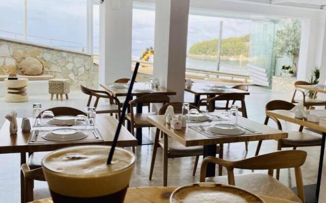 Geo & Art Boutique Hotel