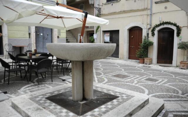 La Piazzetta B&B - Mini appartamento con ingresso indipendente