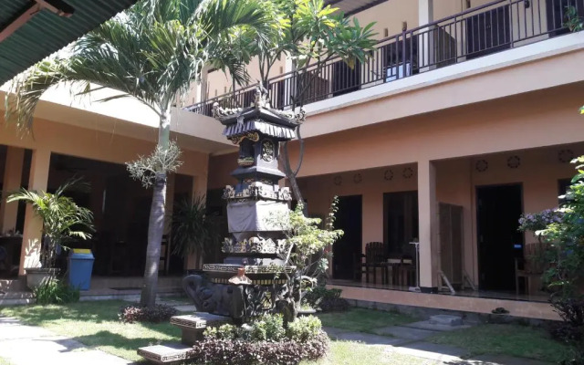 Puji Homestay