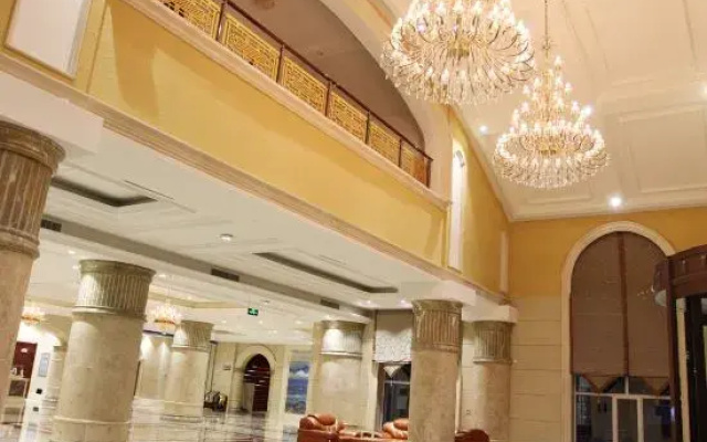 Peter International Hotel