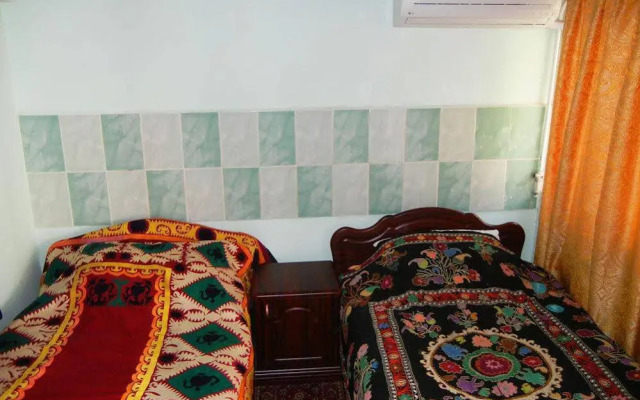 Jahongir Guest House