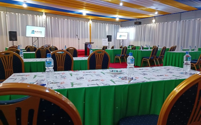 Buraha Zenoni Hotel and Resort