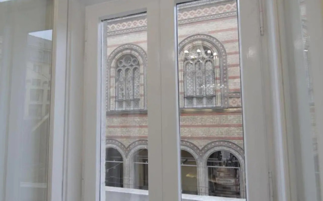 Sinagoga JACUZZI SUITE