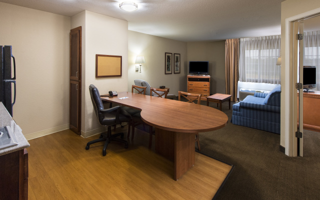 Candlewood Suites Macon by IHG