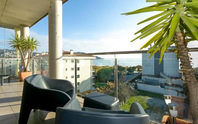 V011 - MARITIM - Roses