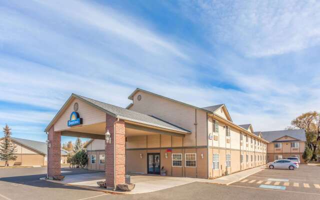 Days Inn by Wyndham Ellensburg