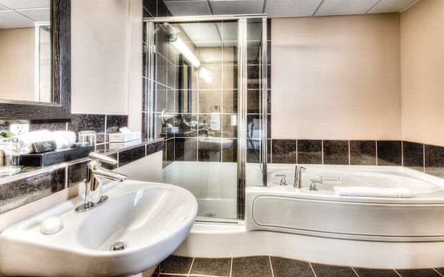 Podollan Inn & Spa Grande Prairie