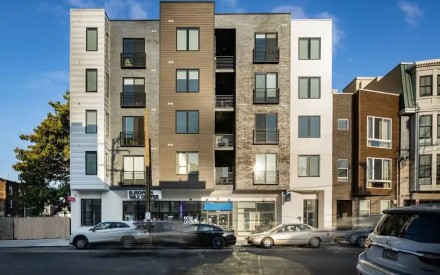 Philly s Coolest Cozy