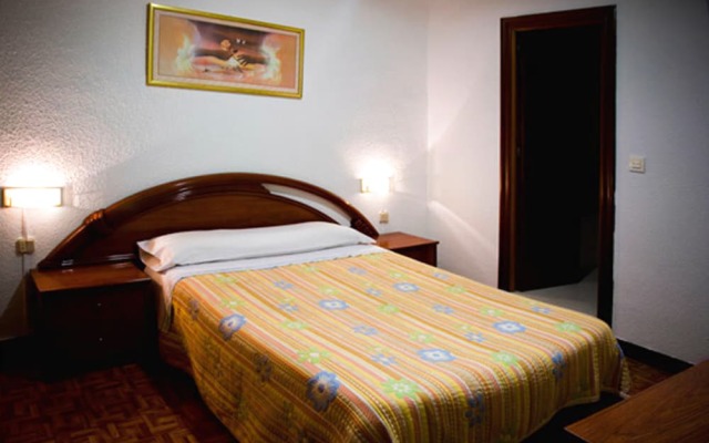 Hostal Temiño