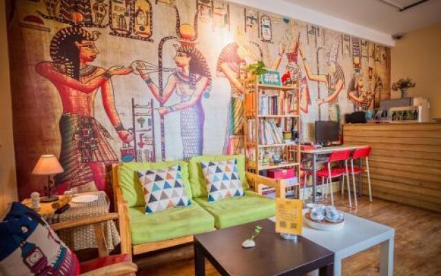 Xing Long No 37 Hostel