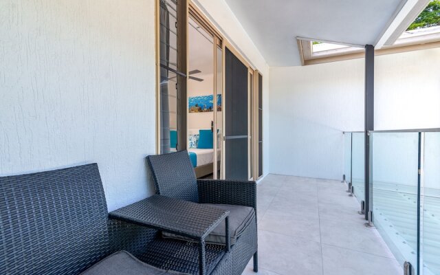 Seascape Holidays – 3 Reef Terraces on St Crispins