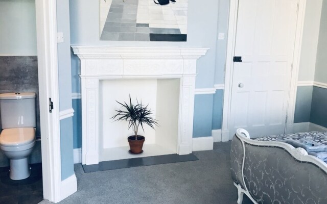 Regency Rooms