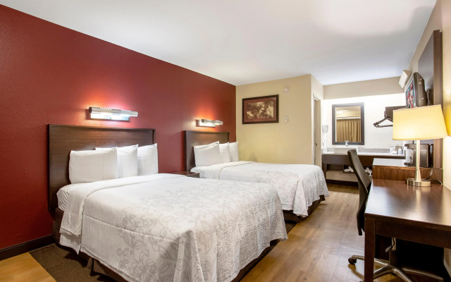 Red Roof Inn PLUS+ Boston - Framingham