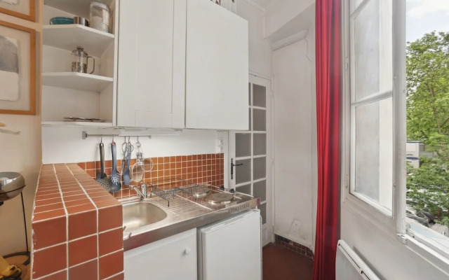 Chic 1BR by Châtelet & Louvre