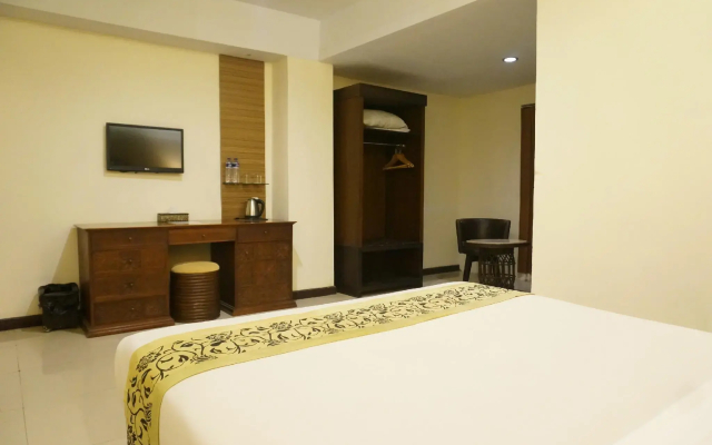 Losari Beach Hotel