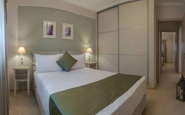 Elodia Apartments
