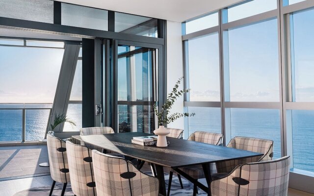 The Langham, Gold Coast and Jewel Residences