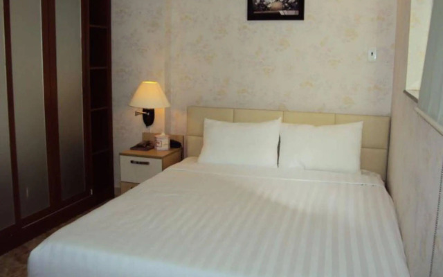 Huong Trinh Hotel