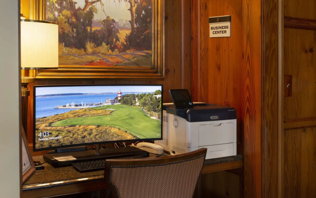 The Inn & Club at Harbour Town