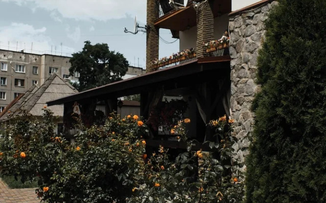 Stara Vezha Hotel