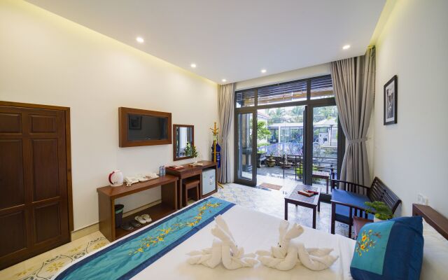 River Waves Villa