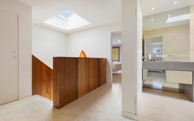 Your Luxury Escape One Coral