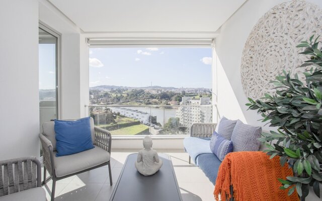 Liiiving-Luxury River View Apartment XII