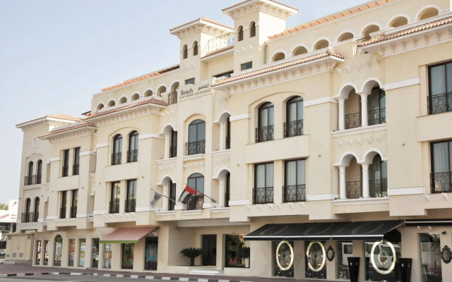 Beach Hotel Apartment
