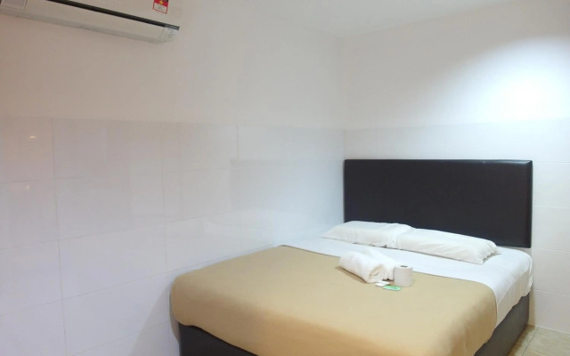 Comfort Two Hotel