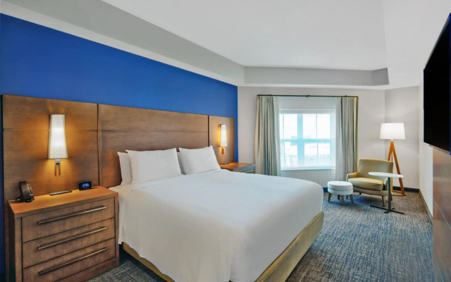 Residence Inn by Marriott Orlando Flamingo Crossing/Western Entrance