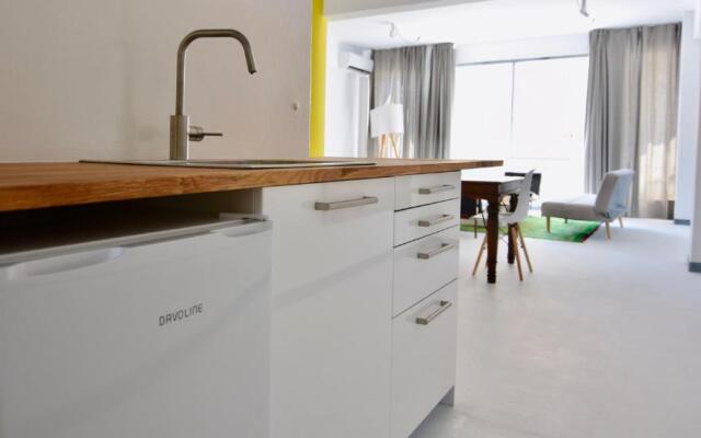 Central apts with Acropolis views - PK building