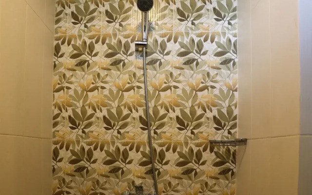 Elegant And Spacious 2Br At Apartment Simprug Park Residences