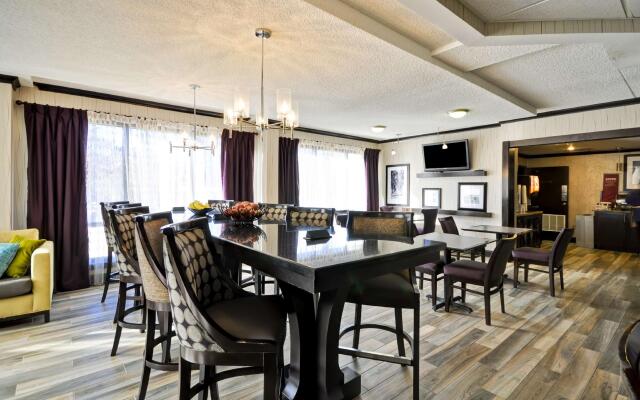 Hampton Inn Kansas City-Airport