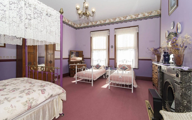 Historic Stannum House