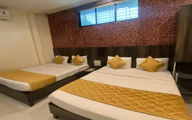 Hotel Garden Park - Near Trade Centre, Visa Consulate