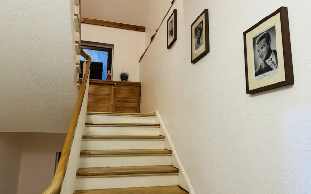 Hotel Nest