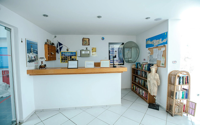 Julia Apartments