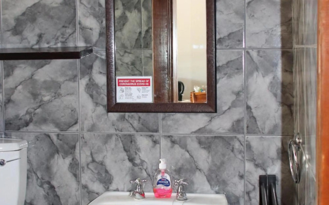 Top House Bed & Breakfast