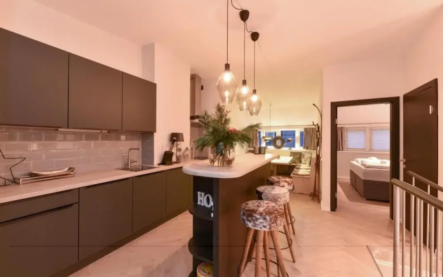 Penthouse Lake Mountains View Incl Summer Card