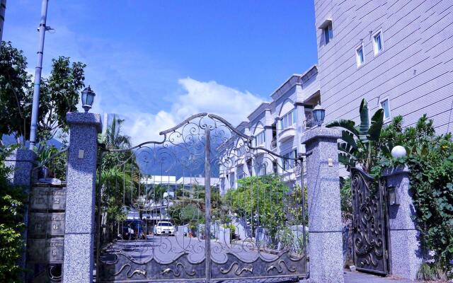 No. Six Homestay