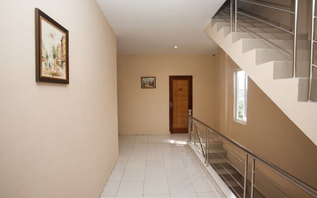 Sentosa Jaya Guest House by OYO Rooms