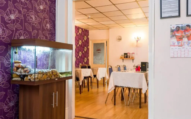 Canberra Guest HouseHotel